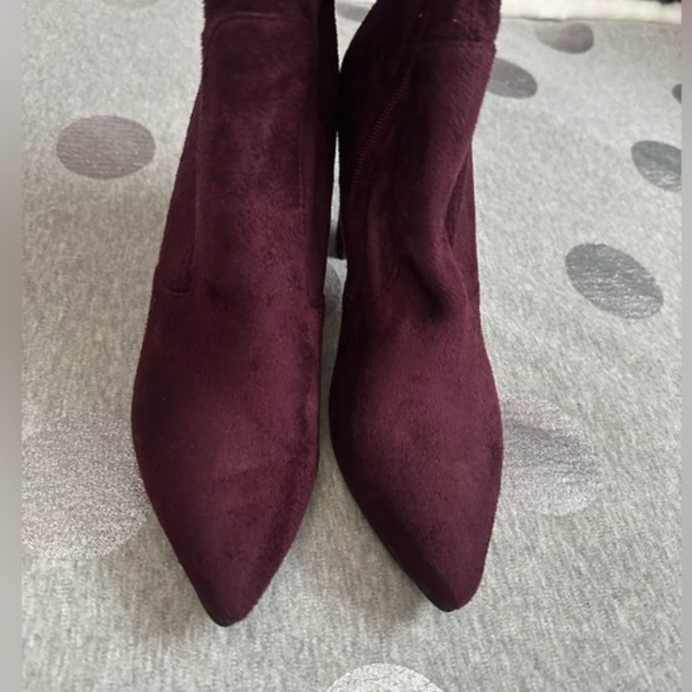 💜 👢🔥 Deep Plum Suede Over-the-Knee Boots - Picture 3 of 7